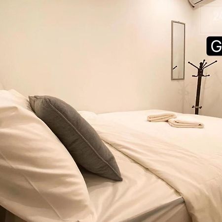 24 Kimberley Hotell George Town Rum bild
