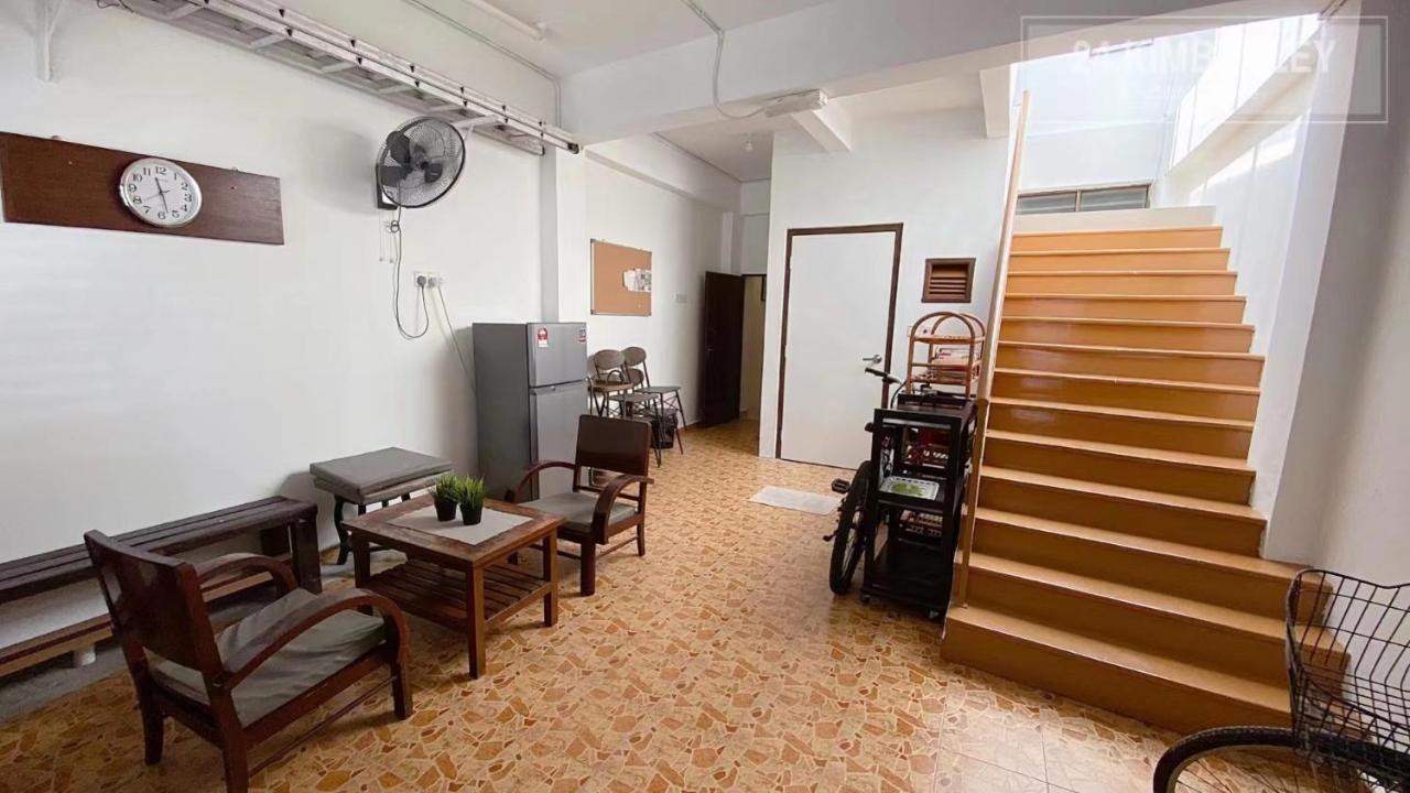 24 Kimberley Hotell George Town Exteriör bild