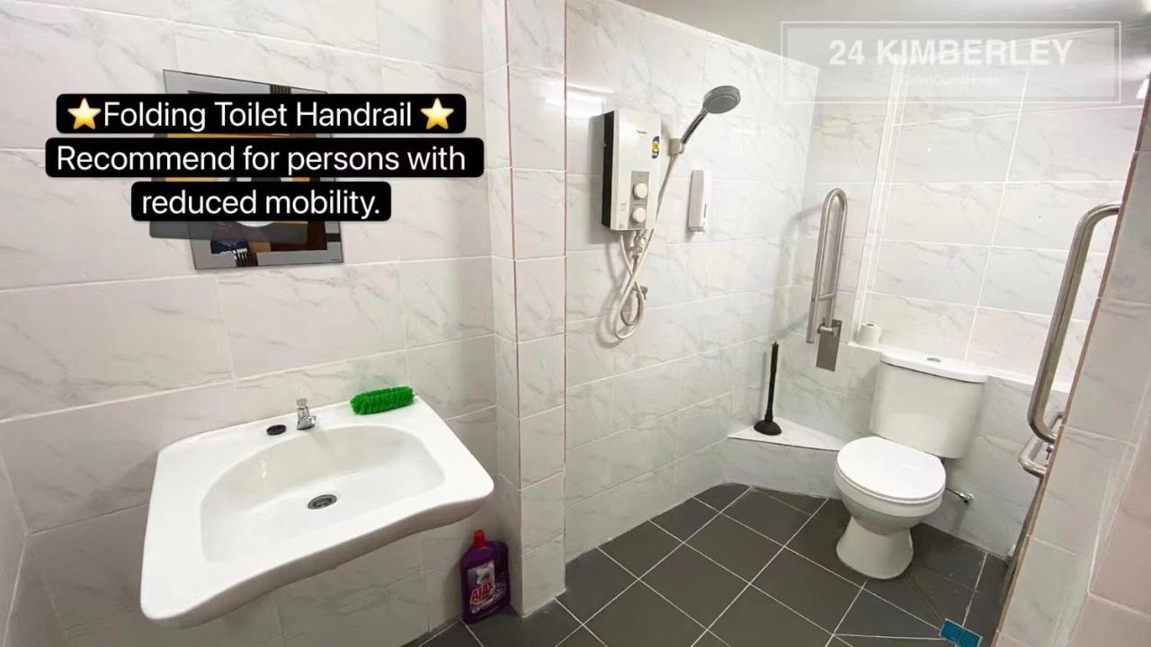 24 Kimberley Hotell George Town Exteriör bild